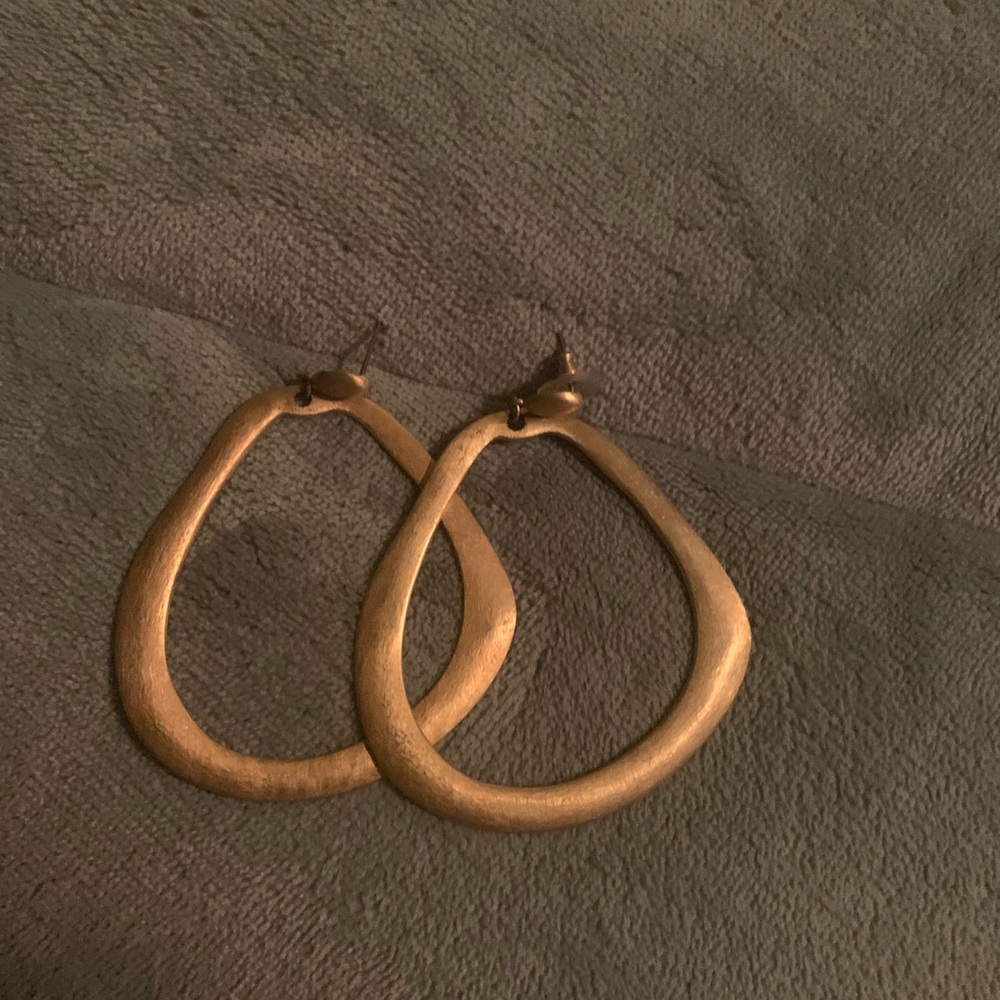 Shelia faij earrings
